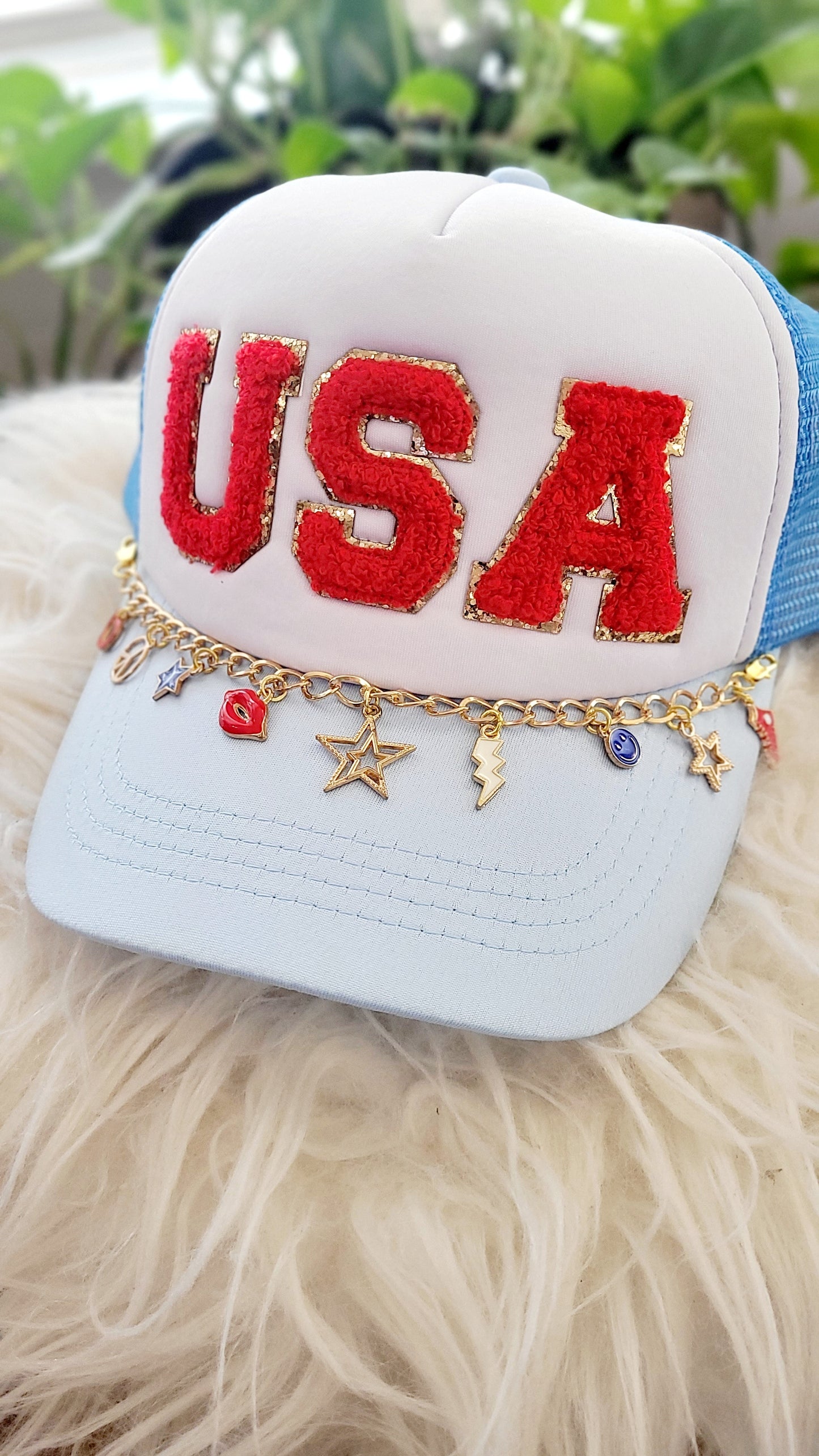USA Cap with Custom Chain