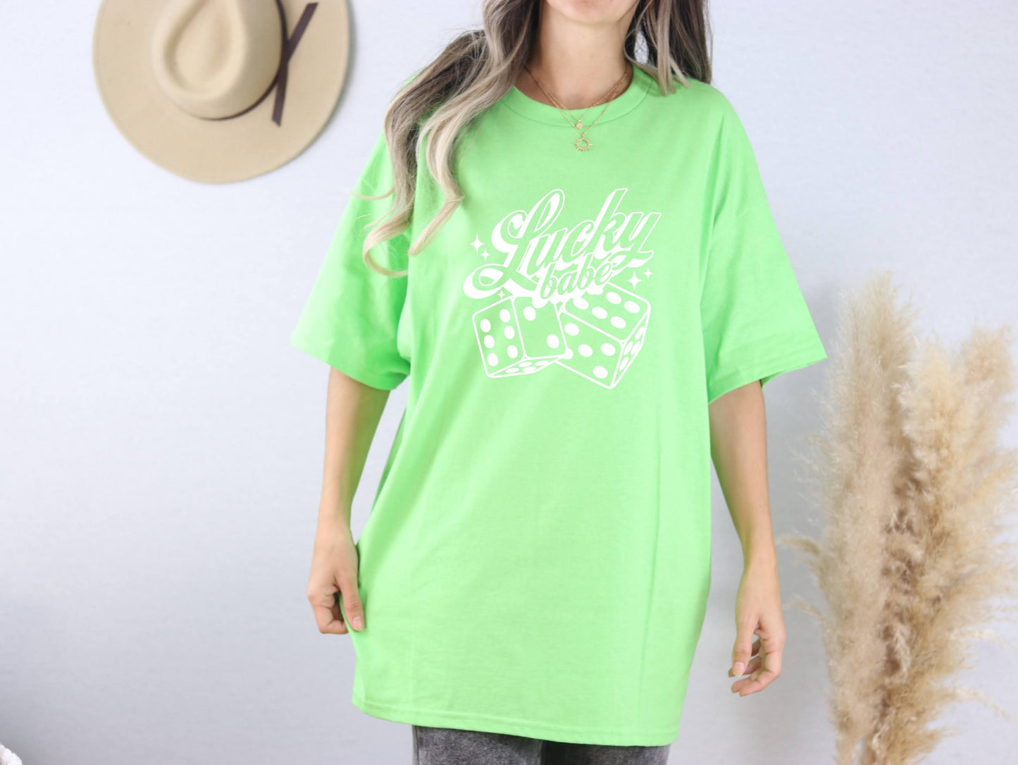 Lucky Babe Tee/Sweatshirt
